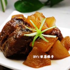 红烧鳕鱼炖萝卜的做法