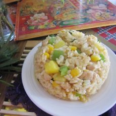 菠萝鸡炒饭的做法 菠萝鸡炒饭的做法