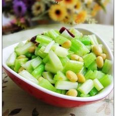 辣炝芹菜黄豆的做法