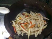 清炒藕带的做法