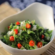 蒜蓉萝卜秧的做法