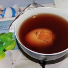 去胎毒的莲须煲鸡蛋[首发]的做法