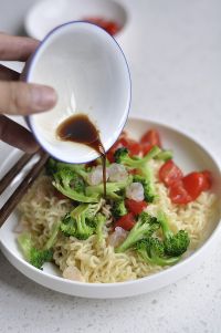 清凉泡面的做法