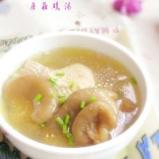 蘑菇鸡汤的做法