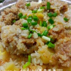 土豆糯米蒸排骨的做法 土豆糯米蒸排骨的做法