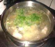鲜美”鮸鱼“汤的做法