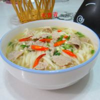 尖椒瘦肉面的做法