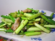 鲜蒜薹炒肉的做法