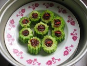 肉茸苦瓜盅的做法