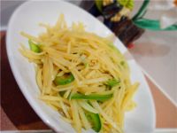 土豆丝炒青椒丝的做法