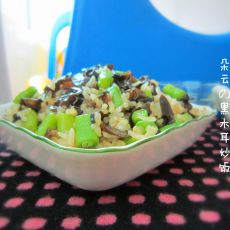 黑木耳炒饭的做法