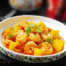 菠萝虾球的做法 菠萝虾球的做法