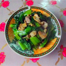 肉片煮莙荙菜的做法 肉片煮莙荙菜的做法