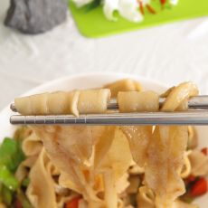 剩饺子皮拉面的做法 剩饺子皮拉面的做法