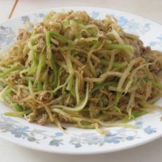 虾酱炒萝卜丝的做法