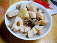 腊鸭焖藕的做法