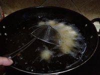 油炸鱼丸的做法