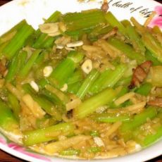 芹菜土豆丝的做法 芹菜土豆丝的做法
