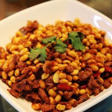 黄豆焖肉的做法 黄豆焖肉的做法