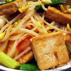 豆芽炒豆腐的做法 豆芽炒豆腐的做法
