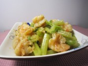 虾球芹菜的做法