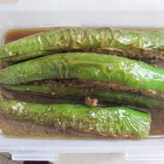 肉馅青椒的做法 肉馅青椒的做法