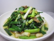 青蒜苗炒肉丝的做法