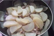 萝卜炖肉的做法