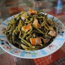 花肉炒四季豆干的做法