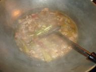 苦瓜烧五花肉的做法
