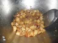 肉末藕丁的做法