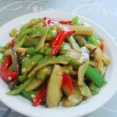苦瓜炒茄子的做法