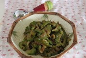 豆豉炒苦瓜 的做法