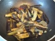 手撕茄子的做法
