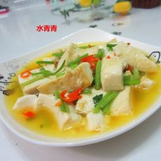 芹菜豆腐的做法