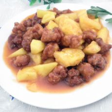 菠萝咕老肉的做法 菠萝咕老肉的做法