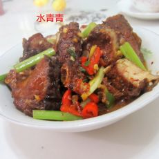 酱香腊鱼的做法 酱香腊鱼的做法
