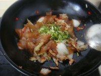 剁椒白菜肉丝炒粉条的做法