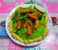 鱿鱼豆干炒莴笋的做法