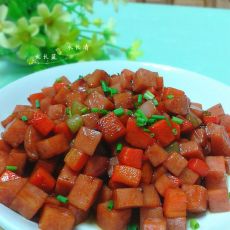 胡萝卜烤肠丁的做法 胡萝卜烤肠丁的做法