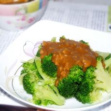 麻汁西兰花的做法