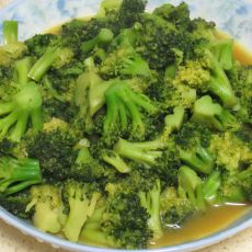 咖喱西兰花的做法