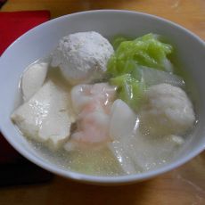鱼丸豆腐汤的做法 鱼丸豆腐汤的做法