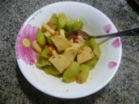 素鸡拌莴笋的做法