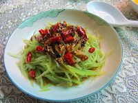 热油莴笋丝的做法