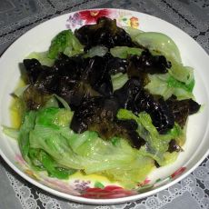 木耳炒生菜的做法 木耳炒生菜的做法