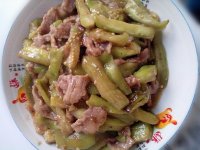 茄条炒肉的做法