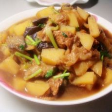 土豆烧茄子的做法 土豆烧茄子的做法