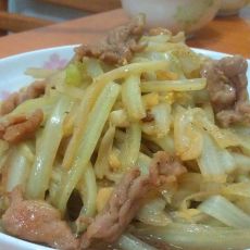 醋溜白菜杆的做法 醋溜白菜杆的做法