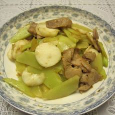 荸荠莴笋炒肉片的做法